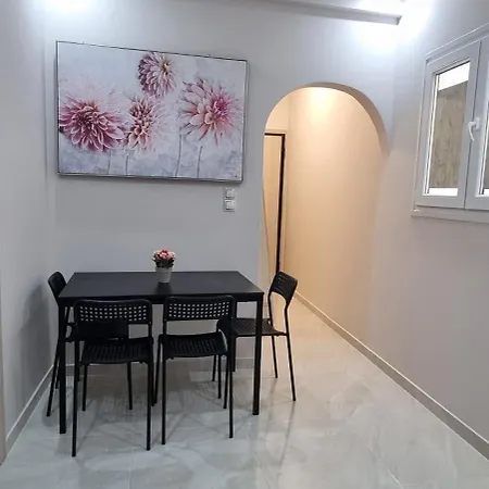 Cozzy Double Bedroom Apartment Athens Exterior photo